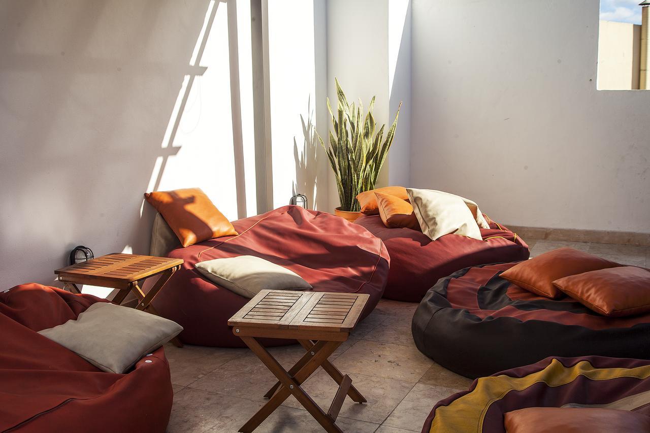 Lisbon Poets Inn Экстерьер фото